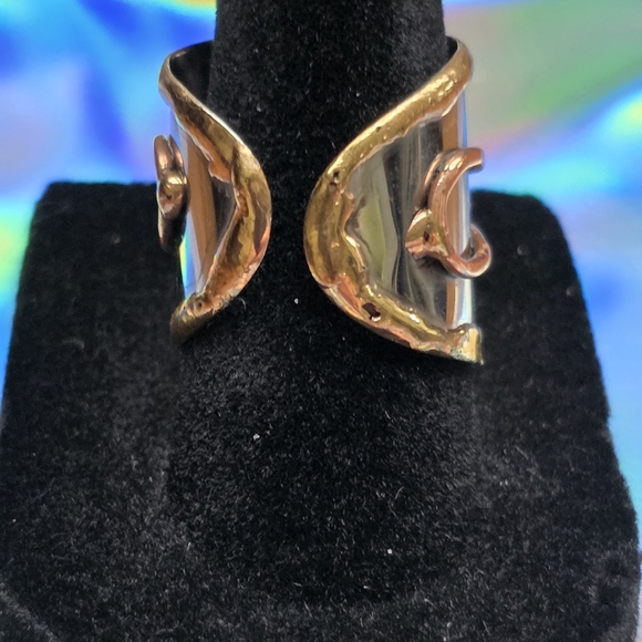 Ring Brass & Copper‎ Cuff Item# 0067 - Picture 4 of 4